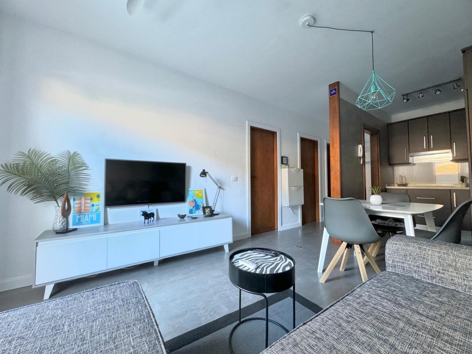 Alma Elegant Suite Apartment Канделария Екстериор снимка