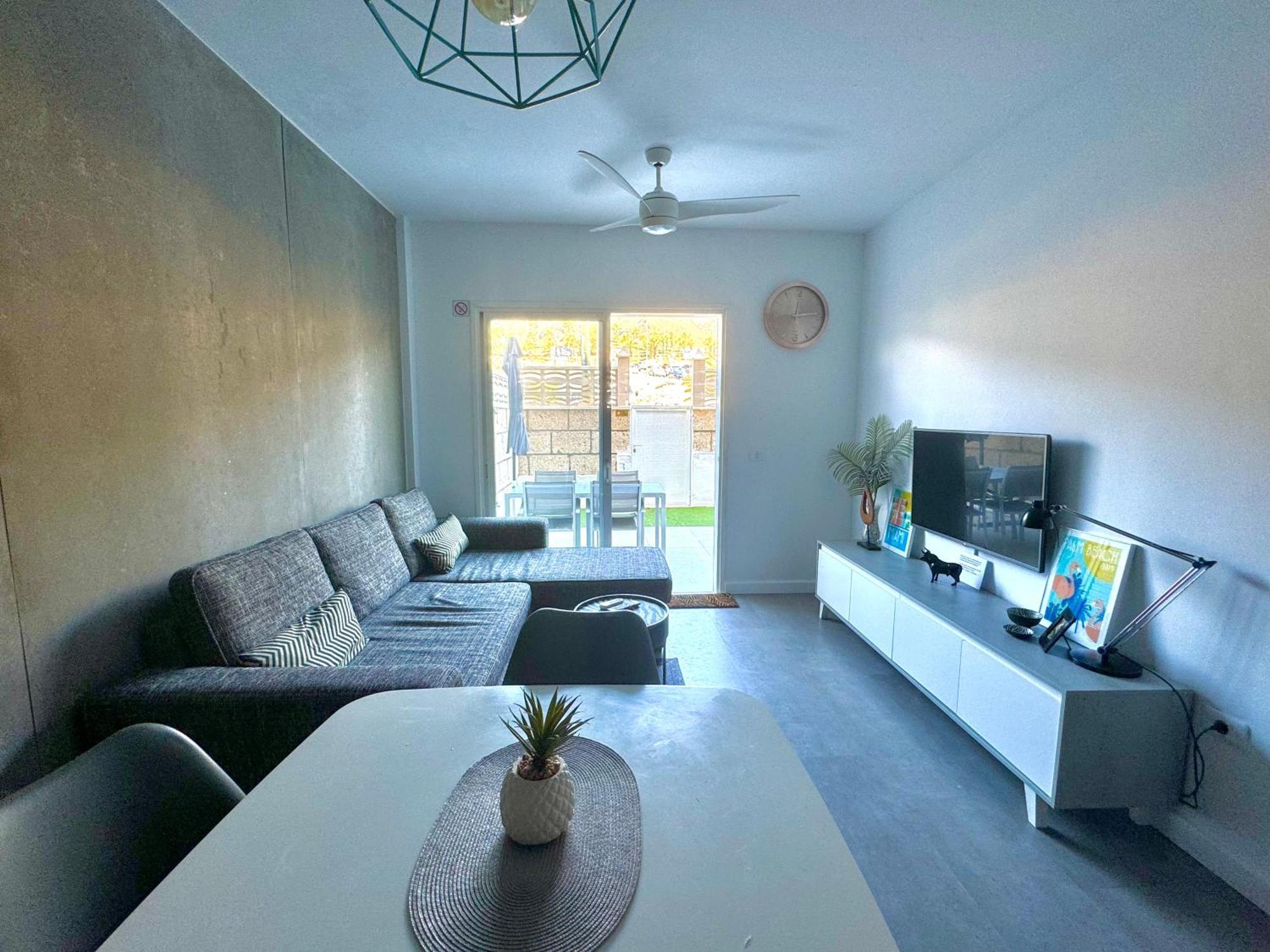 Alma Elegant Suite Apartment Канделария Екстериор снимка
